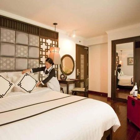 Church Boutique Hotel Hang Trong Hanoi Bagian luar foto