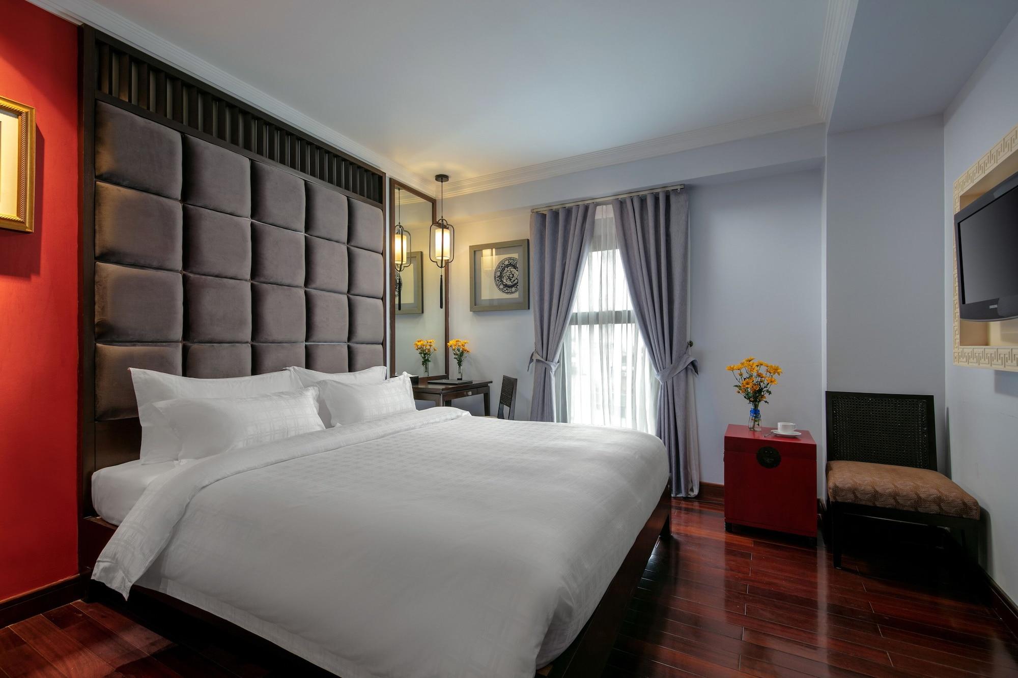 Church Boutique Hotel Hang Trong Hanoi Bagian luar foto