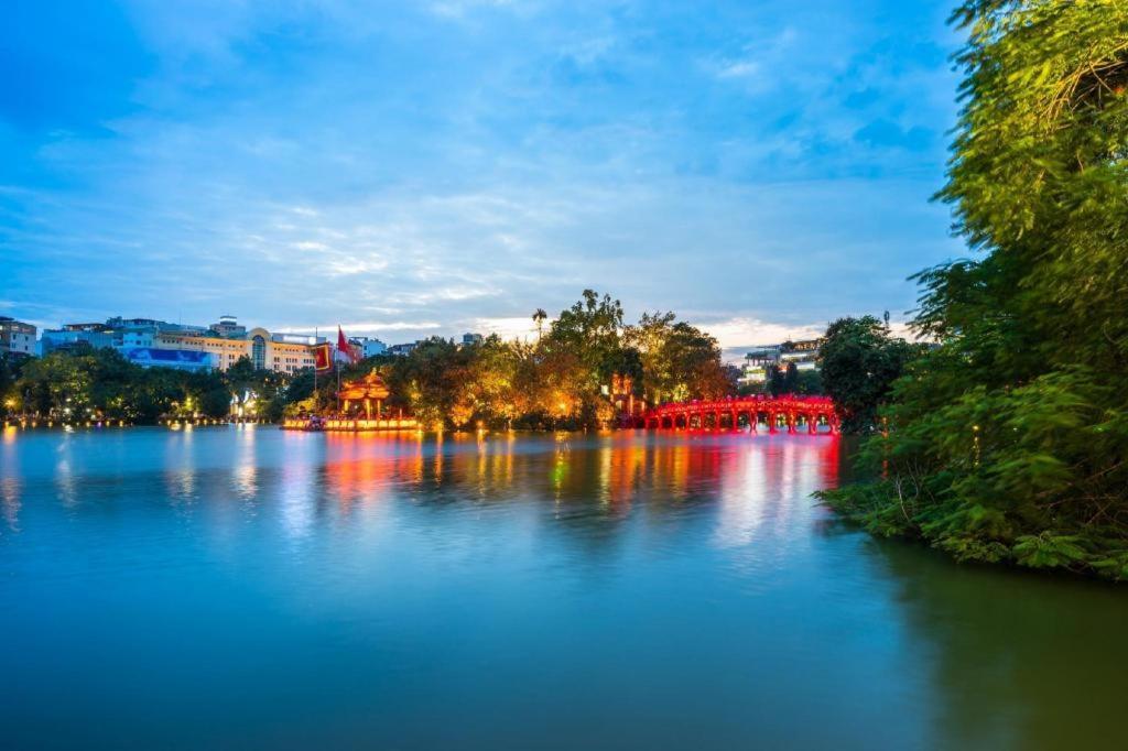 Church Boutique Hotel Hang Trong Hanoi Bagian luar foto