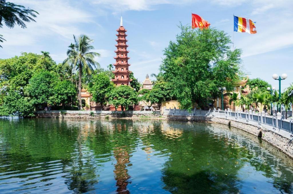 Church Boutique Hotel Hang Trong Hanoi Bagian luar foto