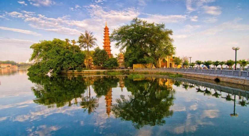 Church Boutique Hotel Hang Trong Hanoi Bagian luar foto