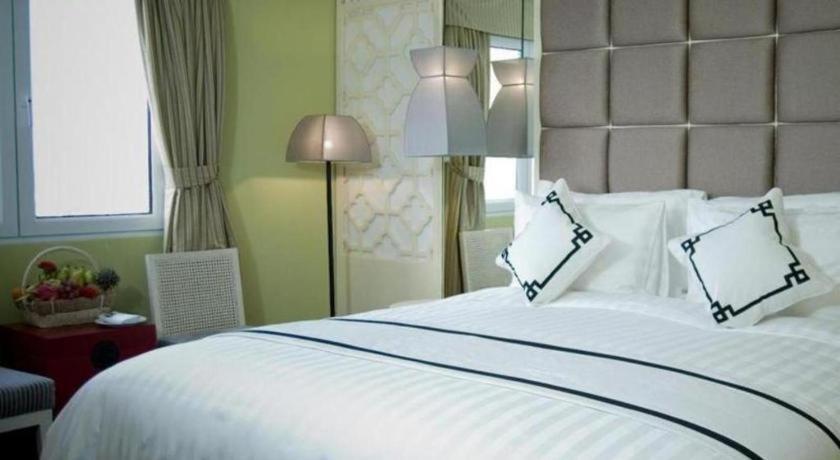 Church Boutique Hotel Hang Trong Hanoi Bagian luar foto